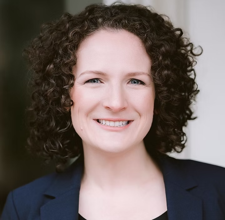 Paige Shevlin headshot